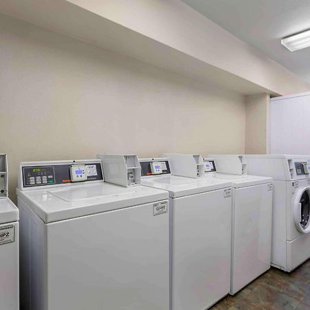 Extended Stay America Select Suites - Cleveland - Avon Buitenkant foto