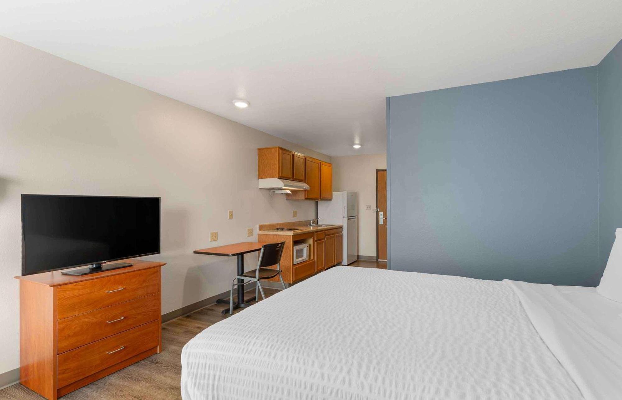 Extended Stay America Select Suites - Cleveland - Avon Buitenkant foto